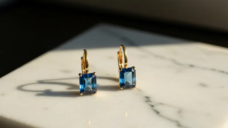 Atelier de personnalisation de bijoux saphir en or